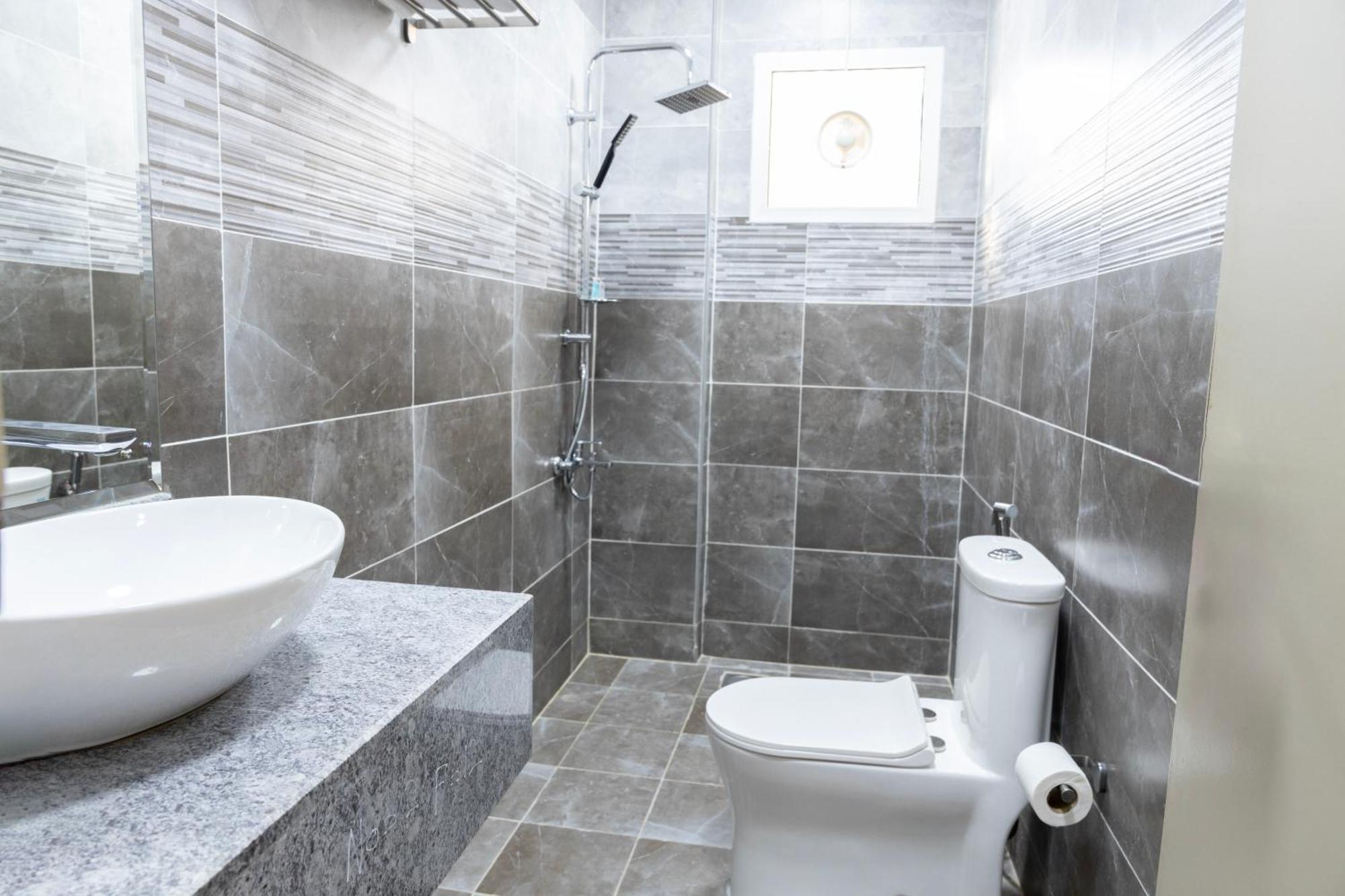 Riviera Suites , Hotel Apartement Sur Dış mekan fotoğraf