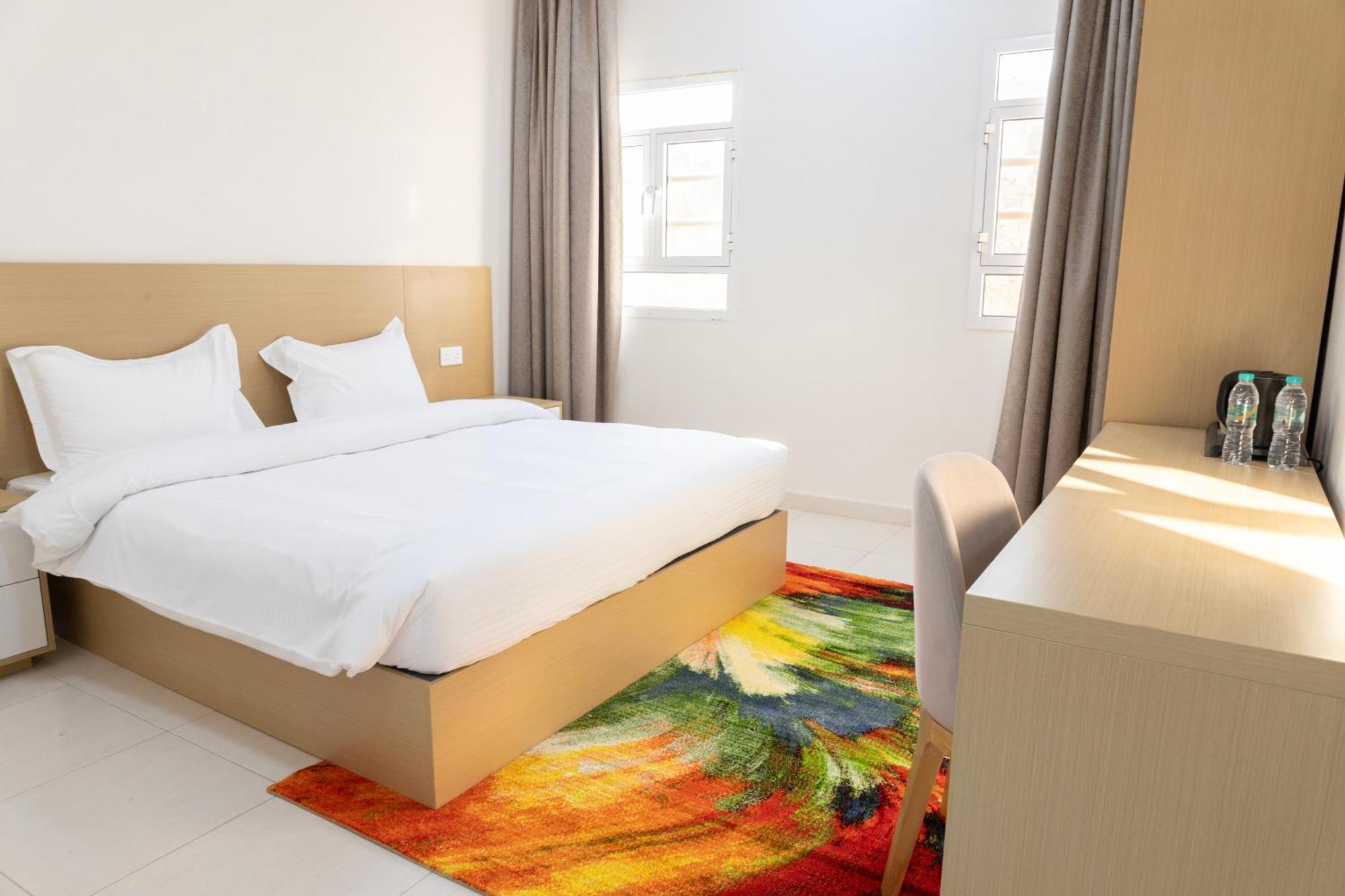 Riviera Suites , Hotel Apartement Sur Dış mekan fotoğraf